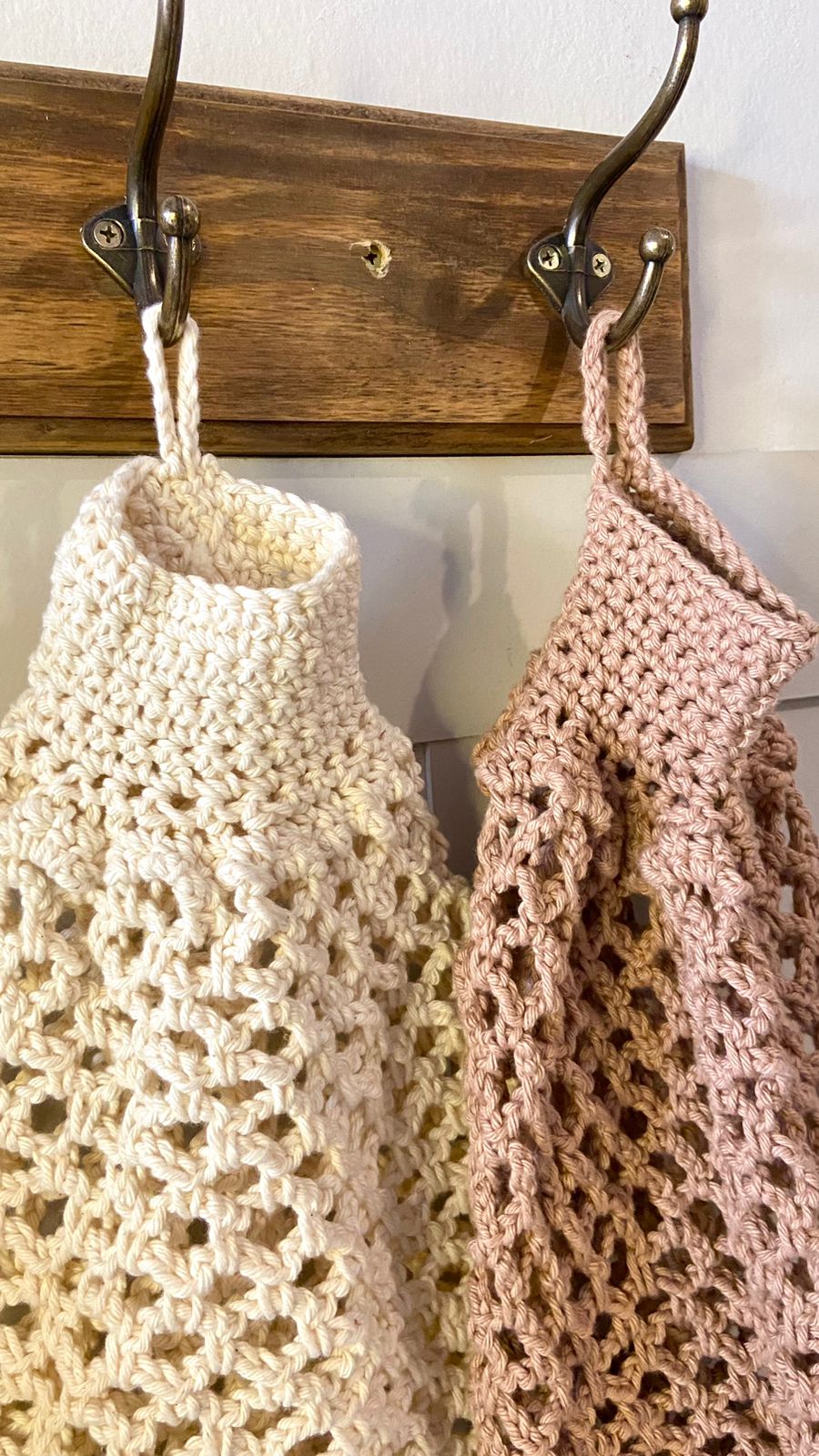 Puxa-Saco de Crochê – Feito à Mão com Fio Barroco