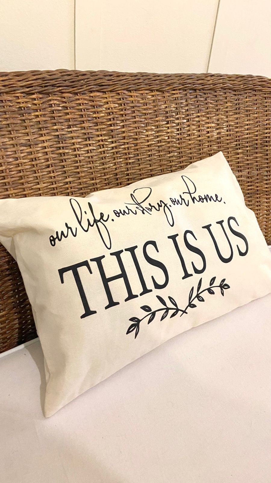 Almofada Baguete "this is us"