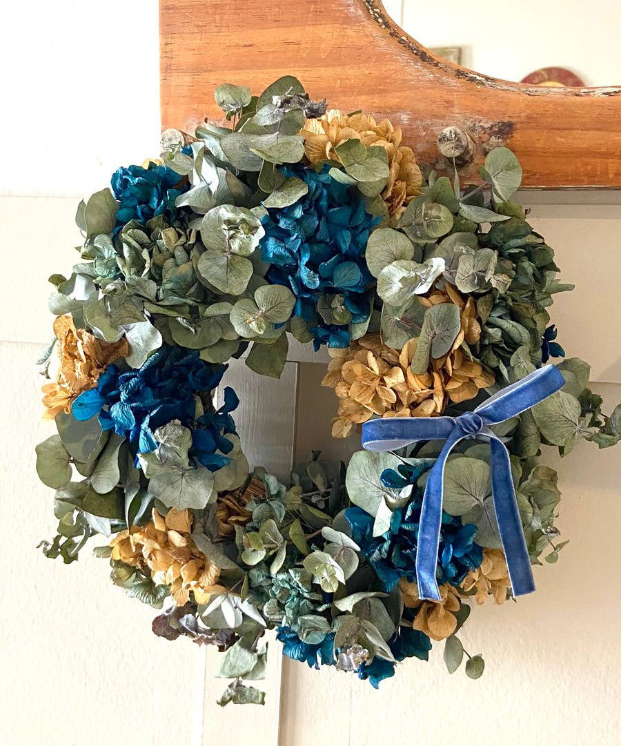 Guirlanda de Hortências e Eucalipto