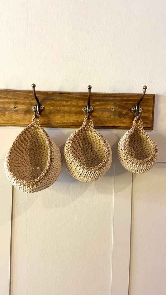 Trio de cestos com alça e detalhes em Rami